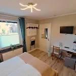 Nordseezimmer Koje - Wlan, Parkplatz, Eigenes Bad, Fahrradschuppen, Rollladen