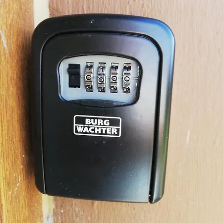 Nordseezimmer Koje - Wlan, Parkplatz, Eigenes Bad, Fahrradschuppen, Rollladen * Otterndorf