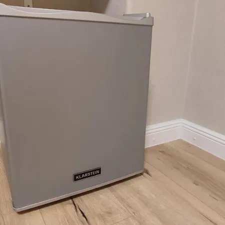 Nordseezimmer Koje - Wlan, Parkplatz, Eigenes Bad, Fahrradschuppen, Rollladen Otterndorf