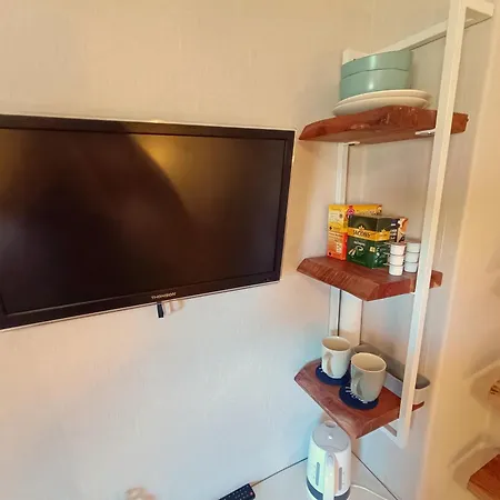 Alloggio in famiglia Nordseezimmer Koje - Wlan, Parkplatz, Eigenes Bad, Fahrradschuppen, Rollladen