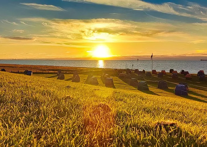 Nordseezimmer Koje - Wlan, Parkplatz, Eigenes Bad, Fahrradschuppen, Rollladen Otterndorf