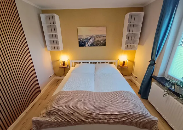 Nordseezimmer Koje - Wlan, Parkplatz, Eigenes Bad, Fahrradschuppen, Rollladen Δωμάτια σε οικογενειακή κατοικία